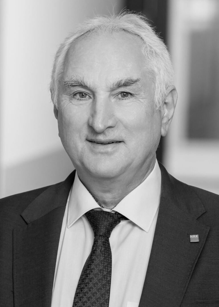 Prof. Dr. Ulrich Bartosch